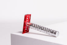 Load image into Gallery viewer, The Goodfellas' Smile- Styletto Red Aluminum Safety Razor