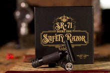 Load image into Gallery viewer, The Holy Black SR-71 Guard Bar Safety Razor