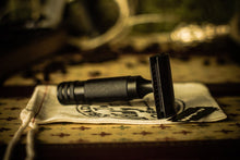 Load image into Gallery viewer, The Holy Black SR-71 Guard Bar Safety Razor