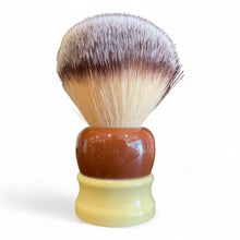 Load image into Gallery viewer, Fine &#39;Stout&#39; 24mm Shaving Brush- Crimson/Ivory
