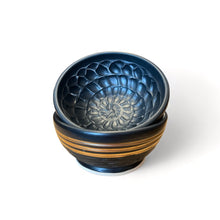 Load image into Gallery viewer, Rodak Ceramics- Velvet Black Lather Bowl
